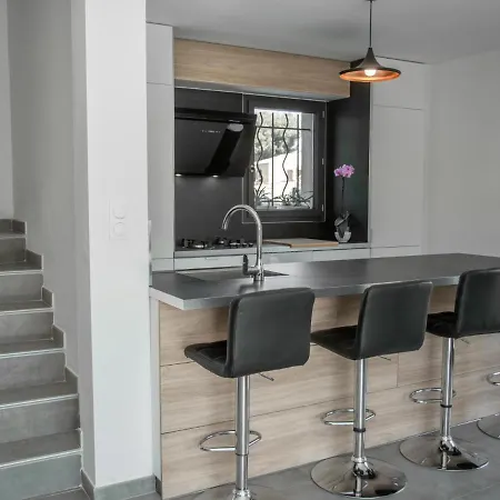 Holiday home La *